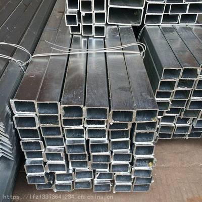 Q235B 150×150×8 方管 制造領(lǐng)域的優(yōu)質(zhì)與經(jīng)濟(jì)之選